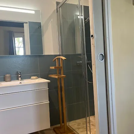 Charmante Petite Maison Avec Piscine בית נופש Monguilhem